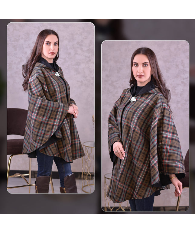 Women’s Cape in Scottish National Weathered Tartan
