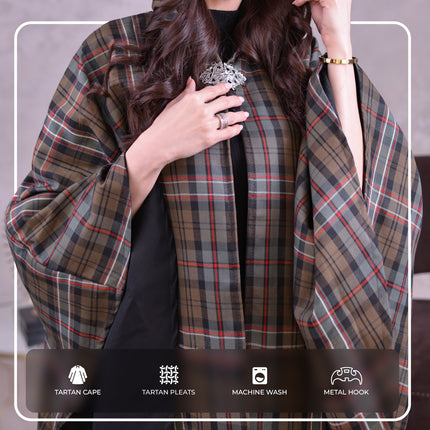 Women’s Cape in Scottish National Weathered Tartan