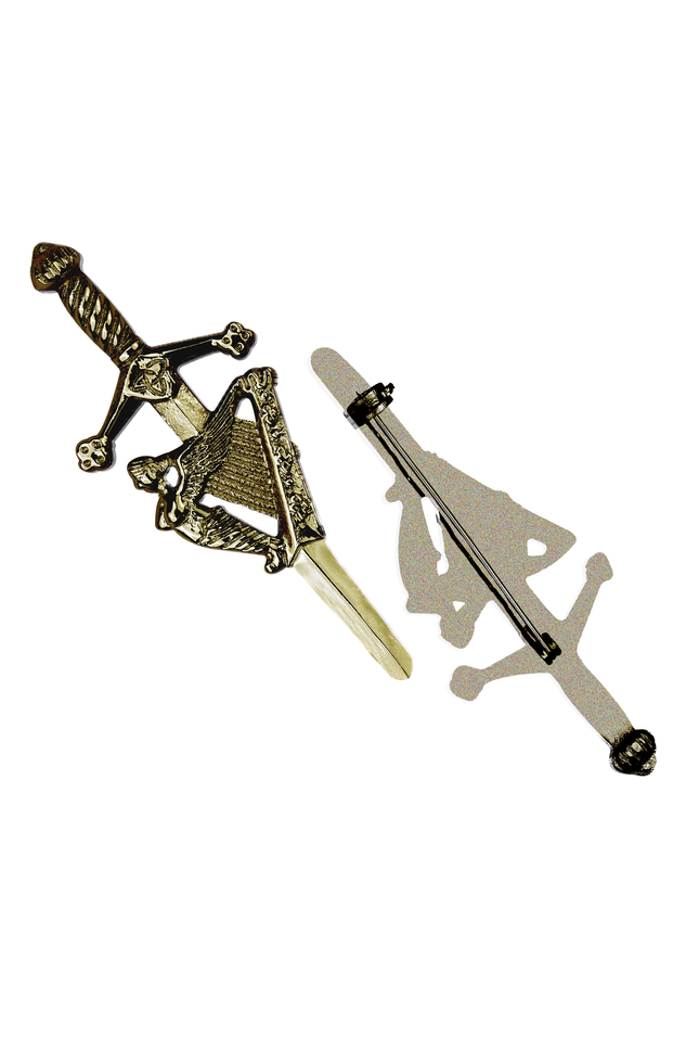 Antique Kilt Pin with a detailed Irish Harp design, perfect for adding elegance to your kilt outfit.