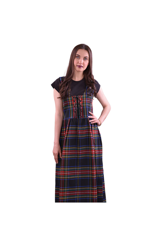 Traje escocés de las Tierras Altas para mujer - Vestido largo de tartán | Black Stewart